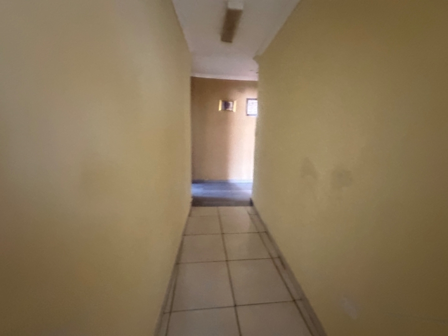 8 Bedroom Property for Sale in Lenasia South Gauteng