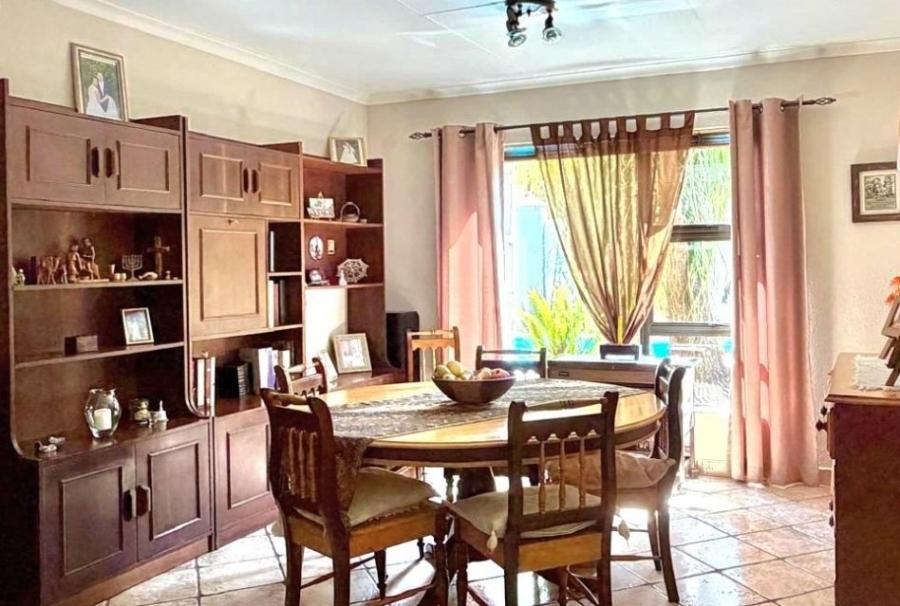 3 Bedroom Property for Sale in Vanderbijlpark SW 5 Gauteng