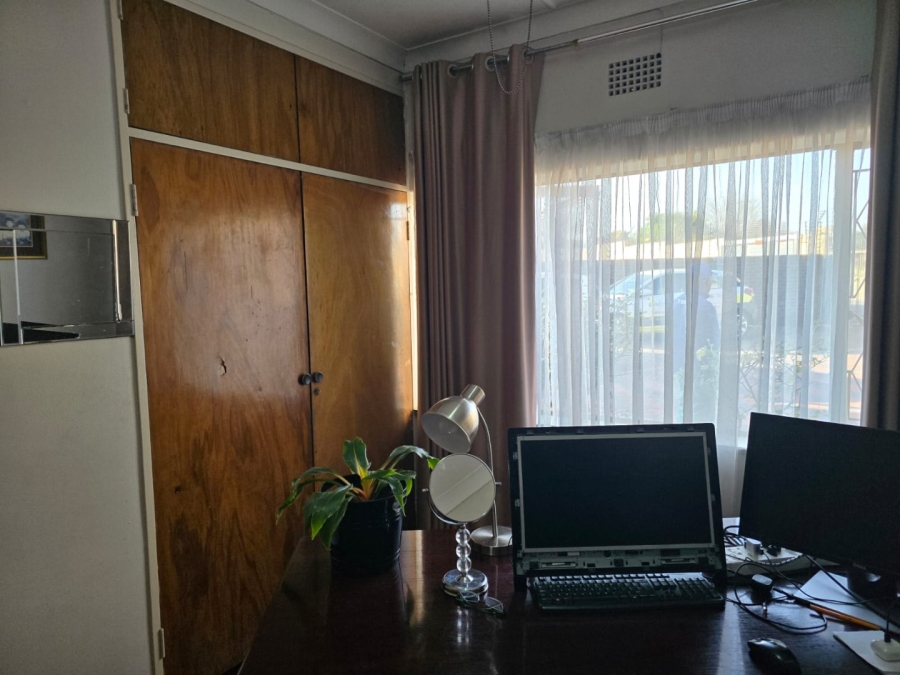 4 Bedroom Property for Sale in Marlands Gauteng