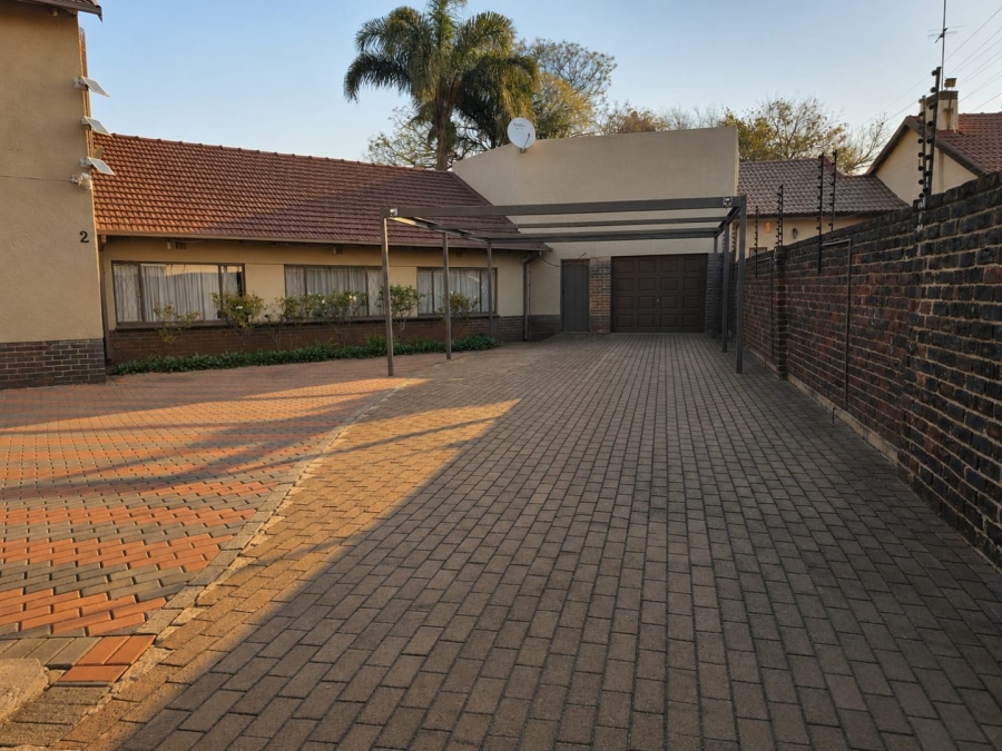 4 Bedroom Property for Sale in Marlands Gauteng