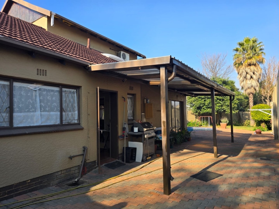 4 Bedroom Property for Sale in Marlands Gauteng