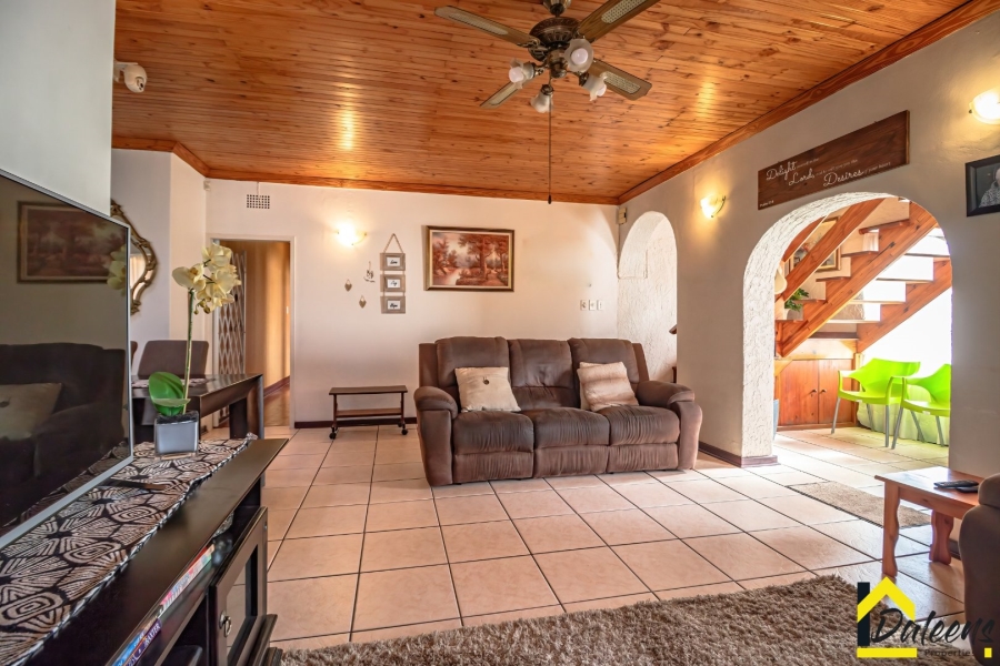 4 Bedroom Property for Sale in Marlands Gauteng