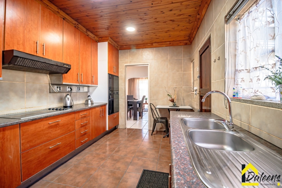 4 Bedroom Property for Sale in Marlands Gauteng