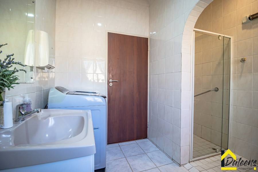 4 Bedroom Property for Sale in Marlands Gauteng