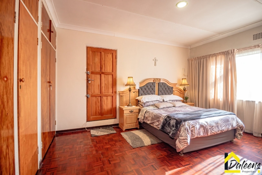 4 Bedroom Property for Sale in Marlands Gauteng