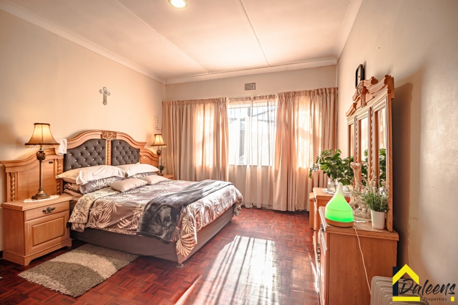4 Bedroom Property for Sale in Marlands Gauteng