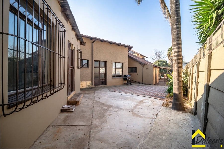 4 Bedroom Property for Sale in Marlands Gauteng