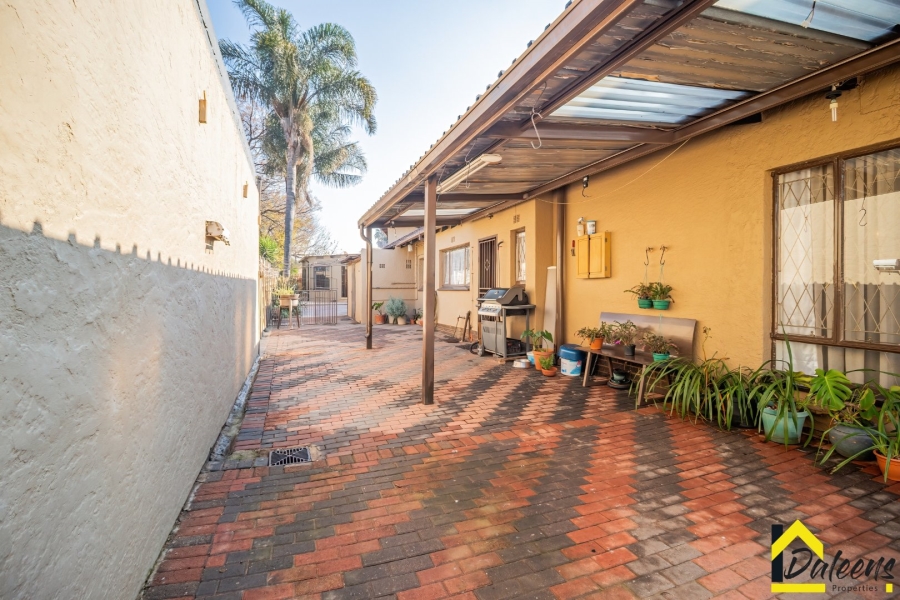 4 Bedroom Property for Sale in Marlands Gauteng