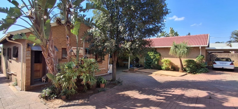 4 Bedroom Property for Sale in Montana Park Gauteng