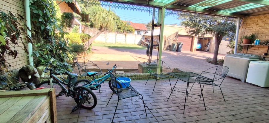 4 Bedroom Property for Sale in Montana Park Gauteng