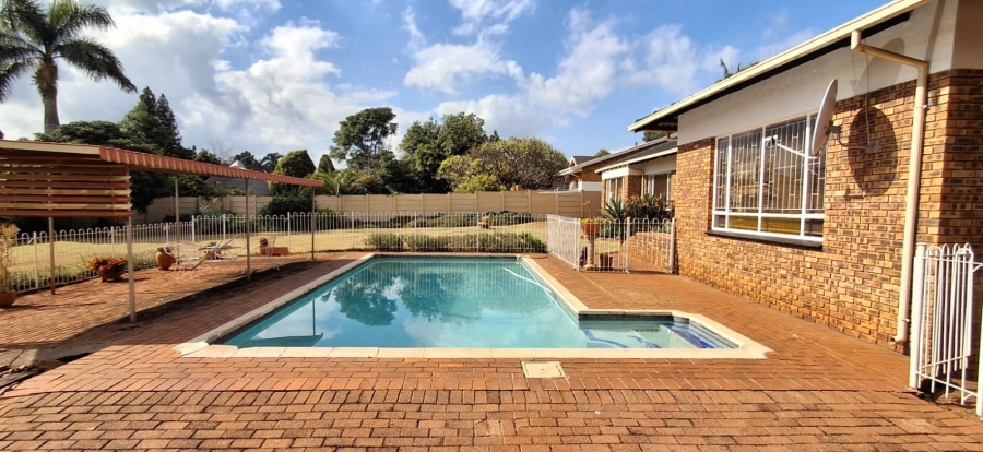 3 Bedroom Property for Sale in Wonderboom South Gauteng
