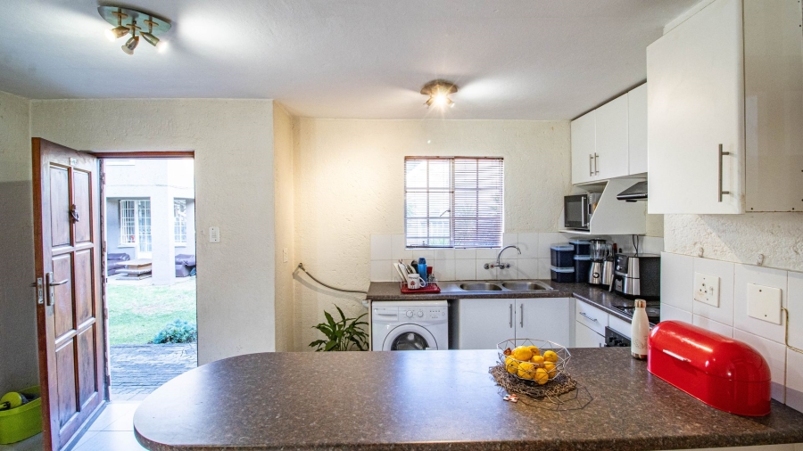 2 Bedroom Property for Sale in Bassonia Rock Gauteng