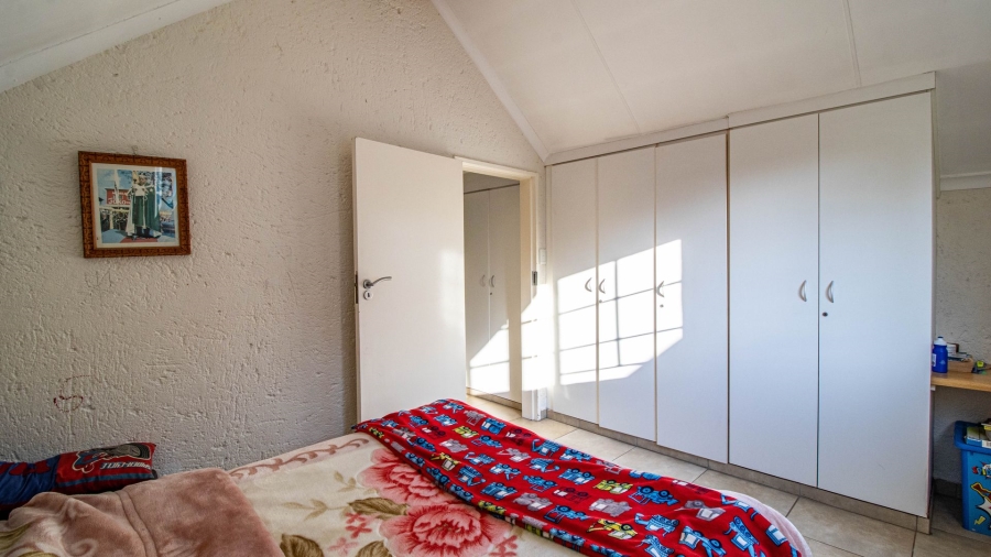 2 Bedroom Property for Sale in Bassonia Rock Gauteng