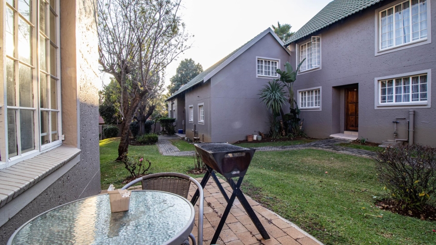 2 Bedroom Property for Sale in Bassonia Rock Gauteng