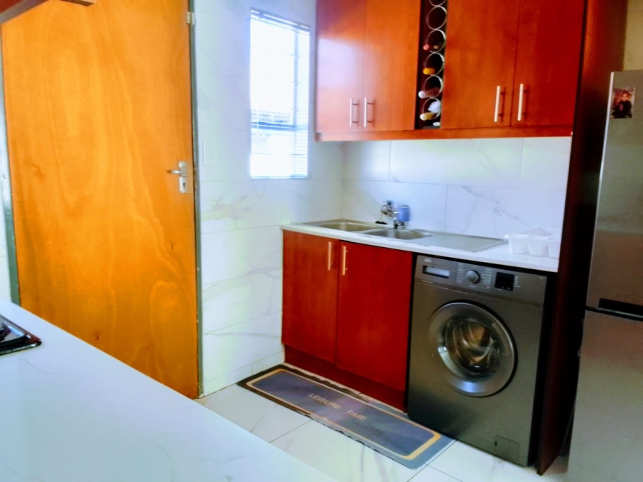 3 Bedroom Property for Sale in Alveda Gauteng