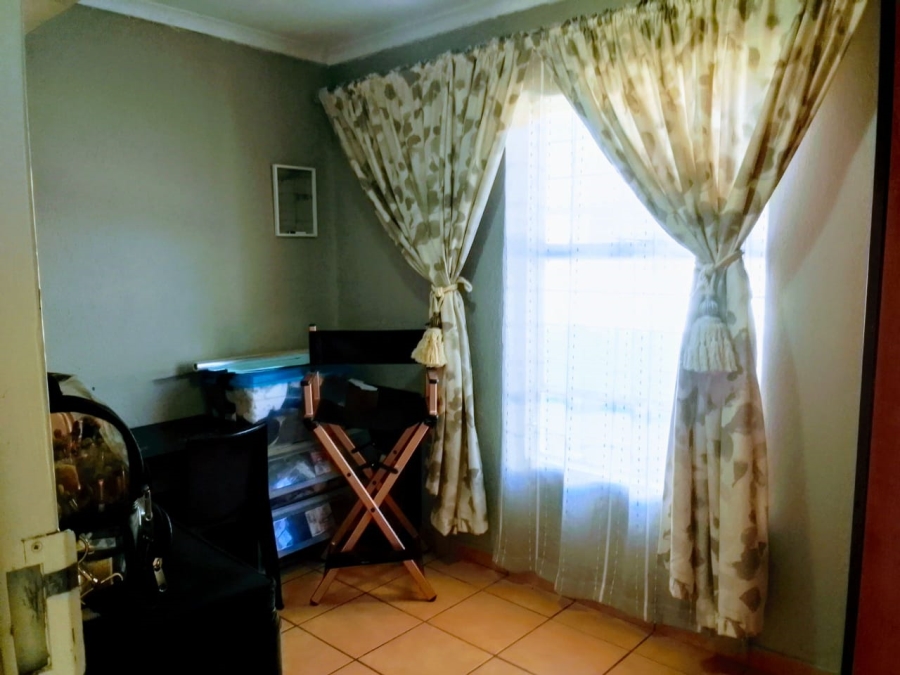 3 Bedroom Property for Sale in Alveda Gauteng