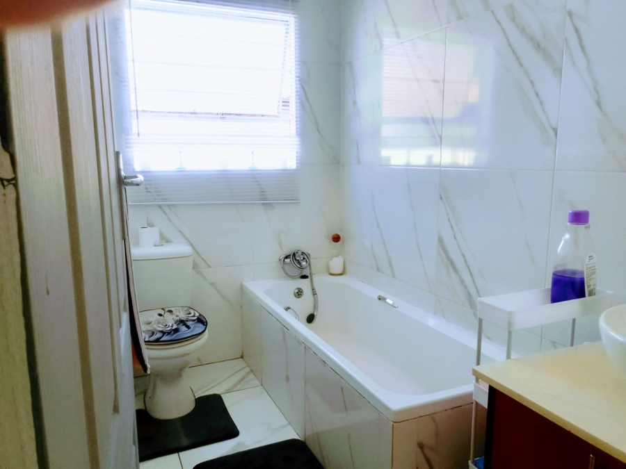 3 Bedroom Property for Sale in Alveda Gauteng