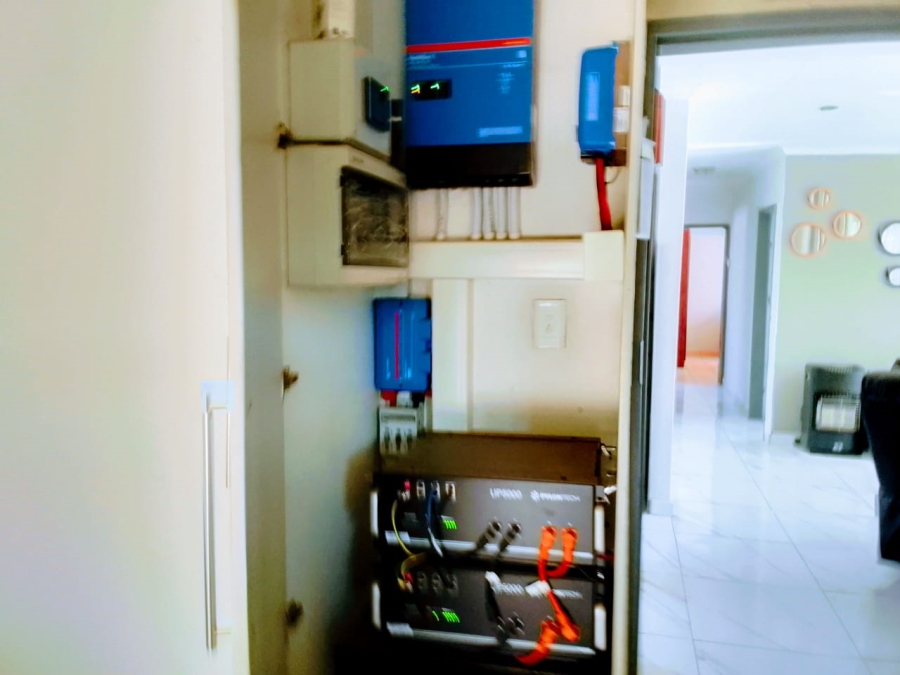 3 Bedroom Property for Sale in Alveda Gauteng