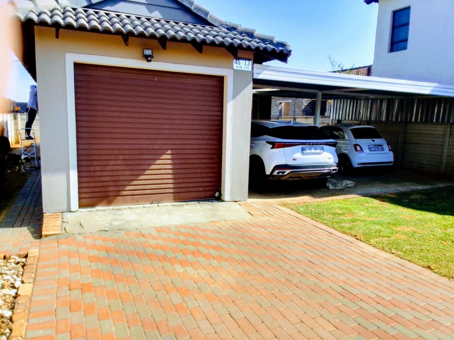 3 Bedroom Property for Sale in Alveda Gauteng