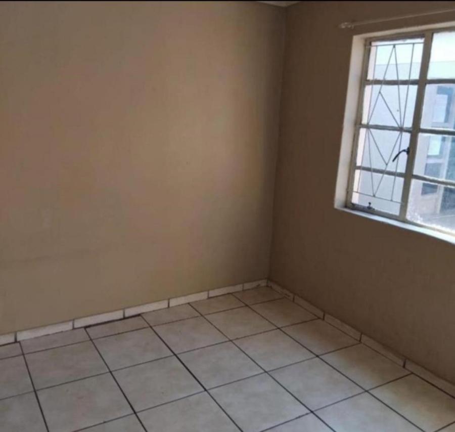 1 Bedroom Property for Sale in Brakpan Central Gauteng