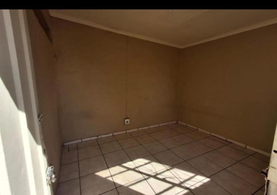 1 Bedroom Property for Sale in Brakpan Central Gauteng