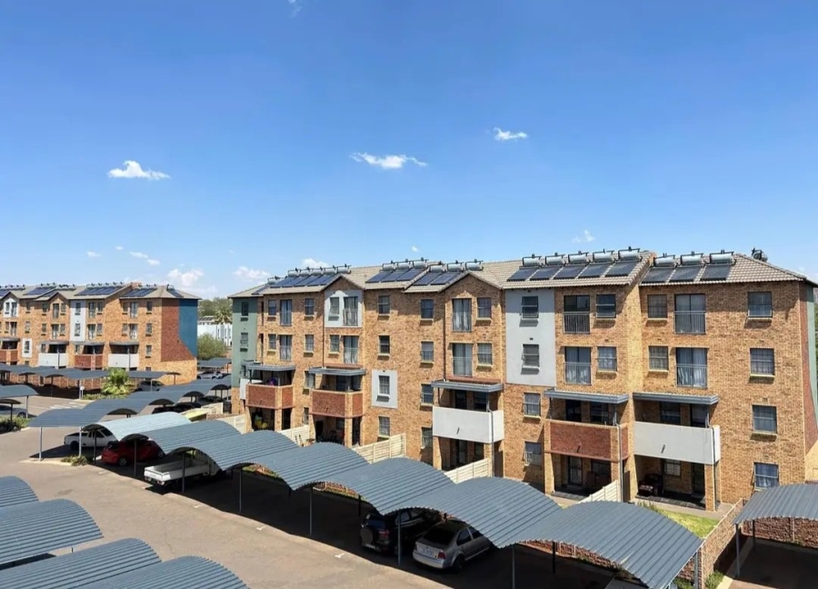 2 Bedroom Property for Sale in Montana Tuine Gauteng