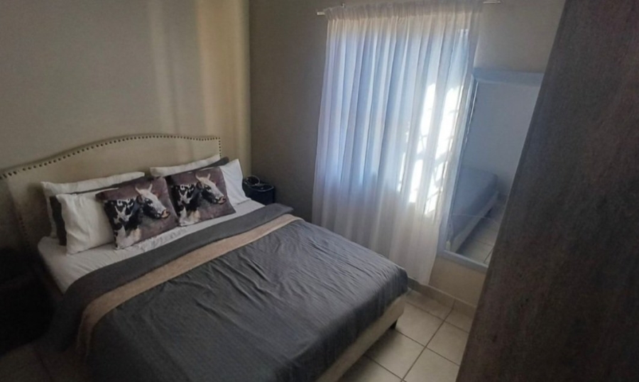 2 Bedroom Property for Sale in Montana Tuine Gauteng