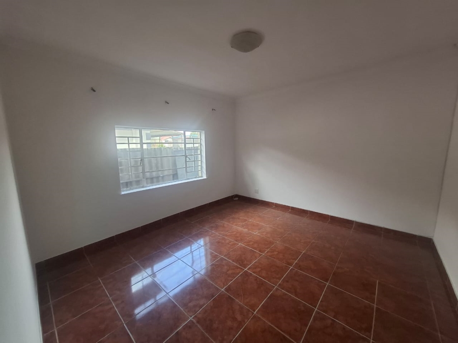 5 Bedroom Property for Sale in Roodepoort Central Gauteng