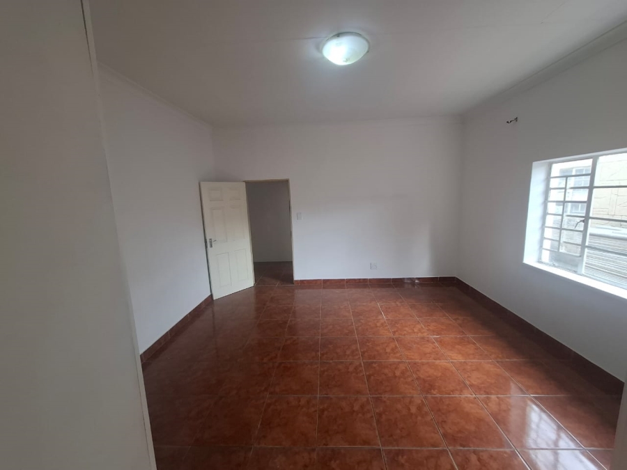 5 Bedroom Property for Sale in Roodepoort Central Gauteng