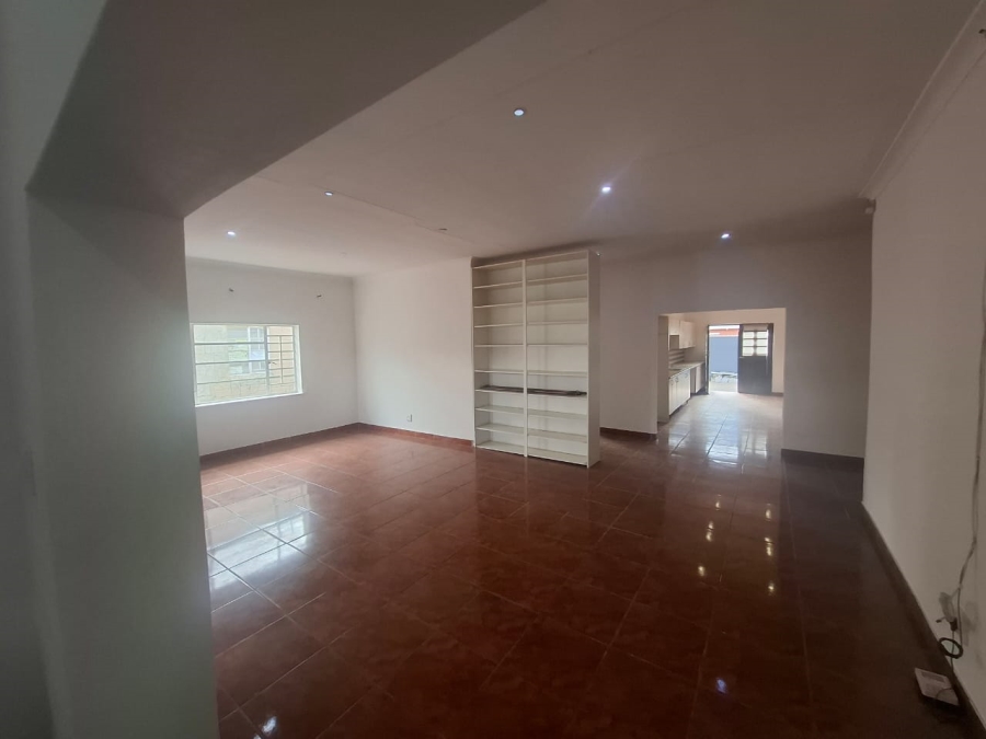 5 Bedroom Property for Sale in Roodepoort Central Gauteng