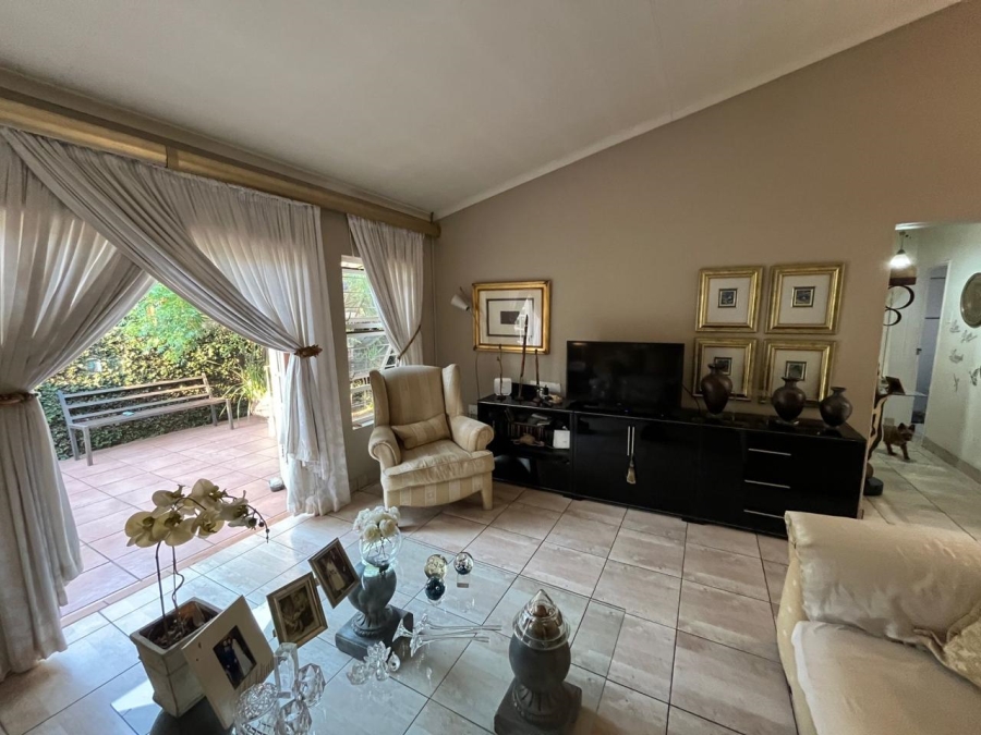 3 Bedroom Property for Sale in Vanderbijlpark SW 5 Gauteng
