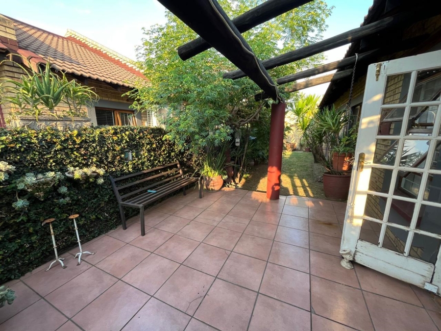 3 Bedroom Property for Sale in Vanderbijlpark SW 5 Gauteng