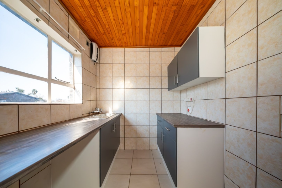 1 Bedroom Property for Sale in Edenvale Central Gauteng