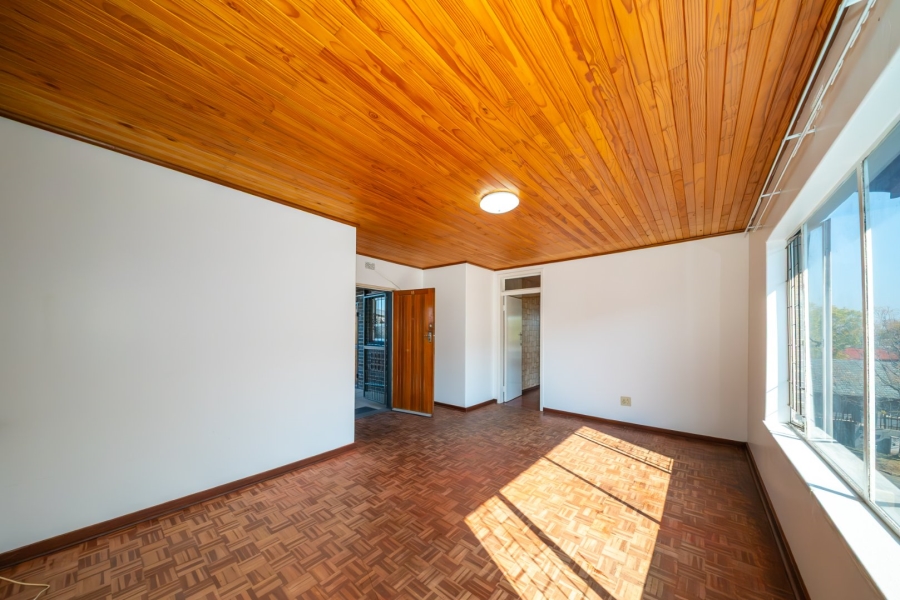 1 Bedroom Property for Sale in Edenvale Central Gauteng