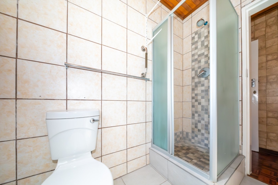 1 Bedroom Property for Sale in Edenvale Central Gauteng