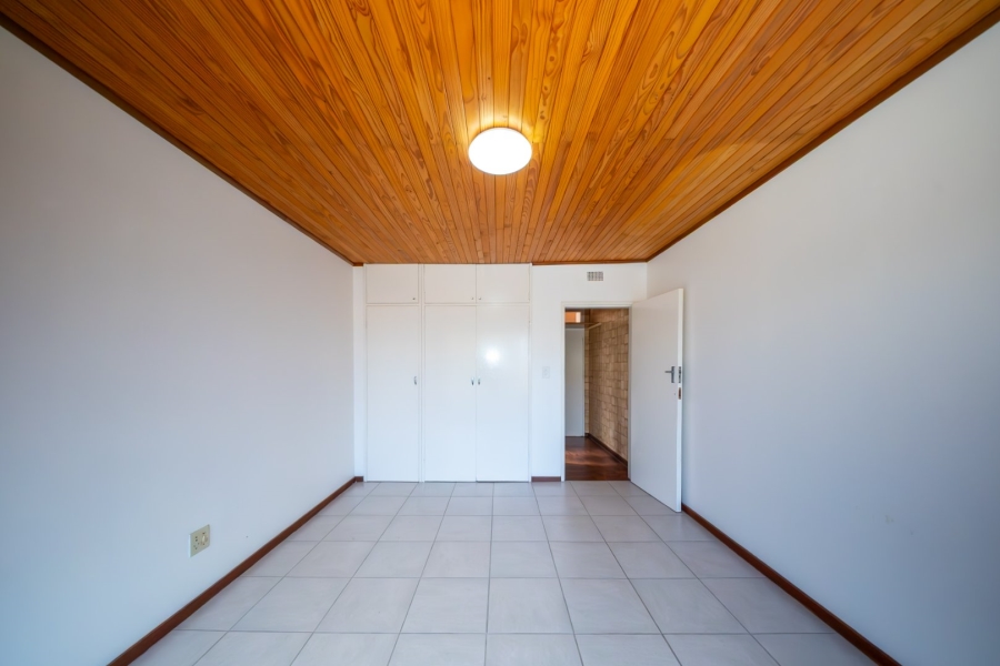 1 Bedroom Property for Sale in Edenvale Central Gauteng