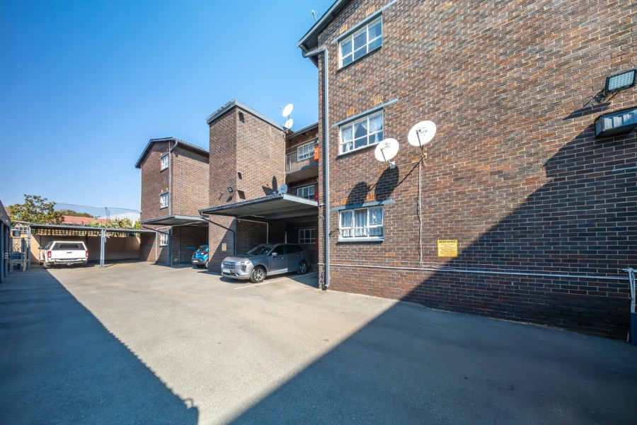 1 Bedroom Property for Sale in Edenvale Central Gauteng