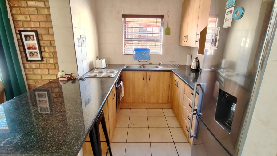 3 Bedroom Property for Sale in Vaal Marina Gauteng