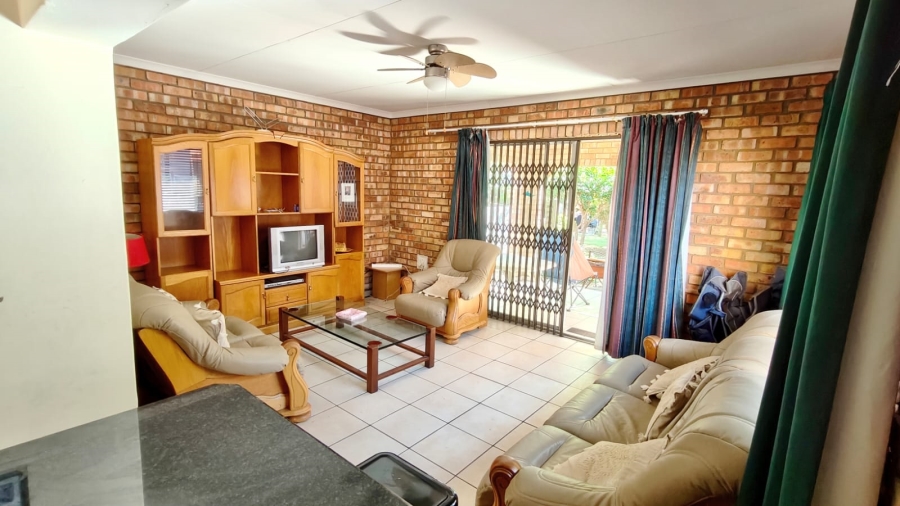 3 Bedroom Property for Sale in Vaal Marina Gauteng