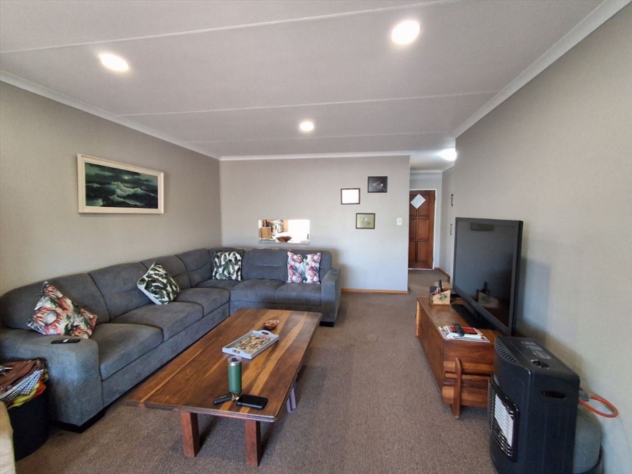 1 Bedroom Property for Sale in Terenure Gauteng