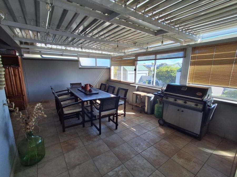 1 Bedroom Property for Sale in Terenure Gauteng