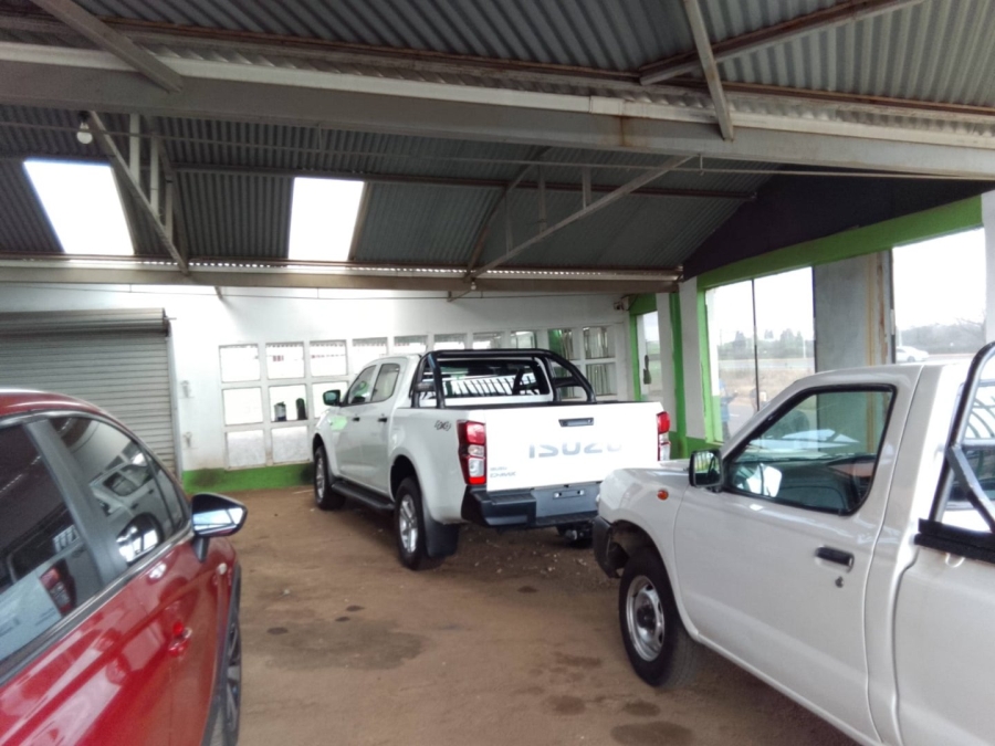 Commercial Property for Sale in Rhodesfield Gauteng