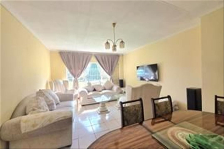 3 Bedroom Property for Sale in Dawn Park Gauteng