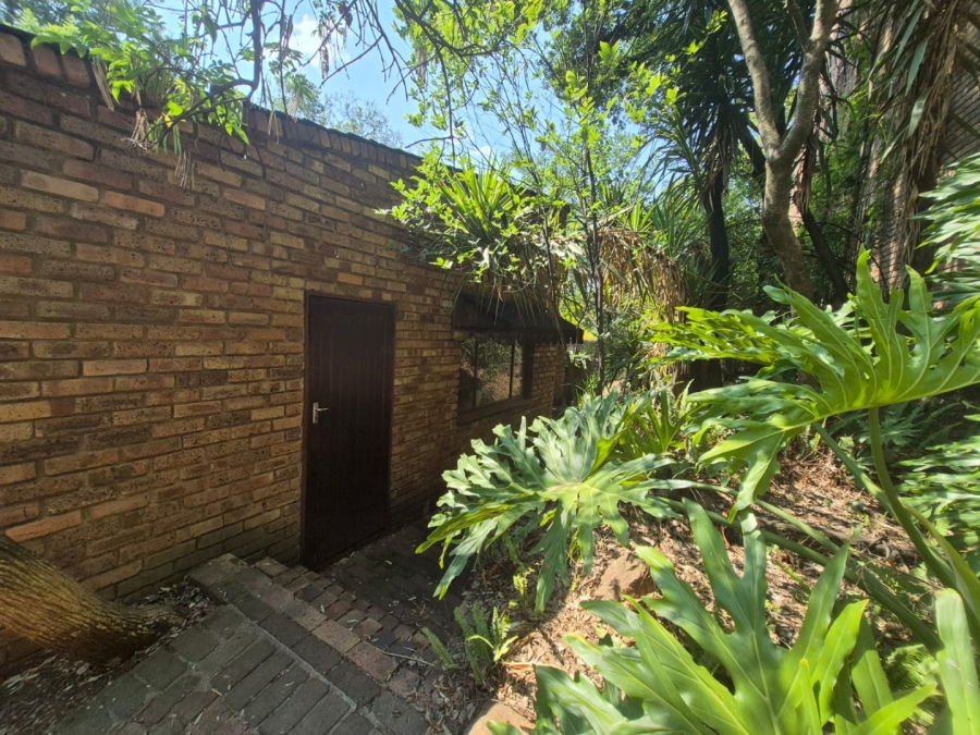 4 Bedroom Property for Sale in Bryanston Gauteng