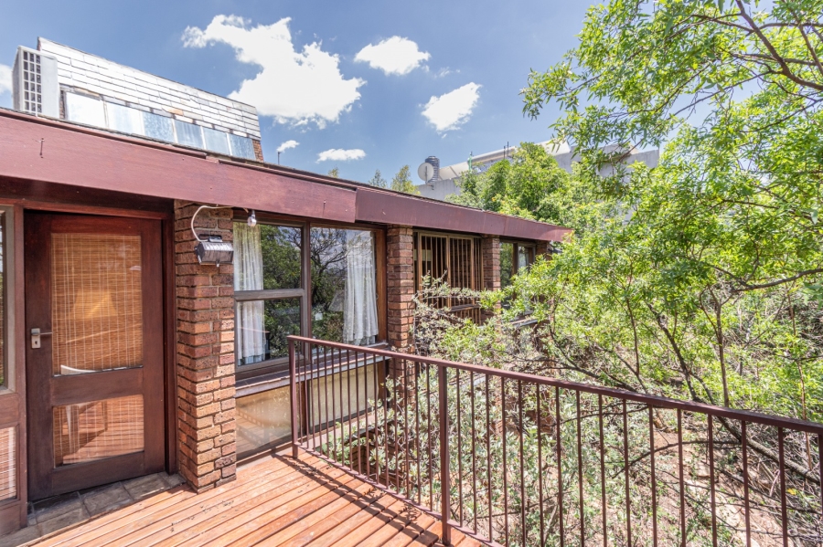 4 Bedroom Property for Sale in Bryanston Gauteng