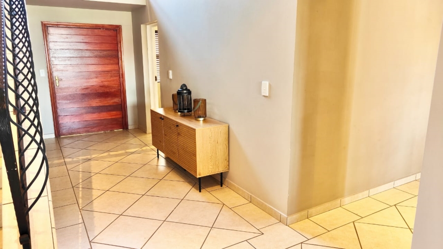 4 Bedroom Property for Sale in Vaal Marina Gauteng
