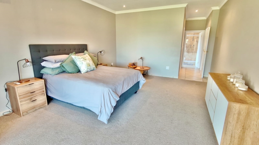 4 Bedroom Property for Sale in Vaal Marina Gauteng