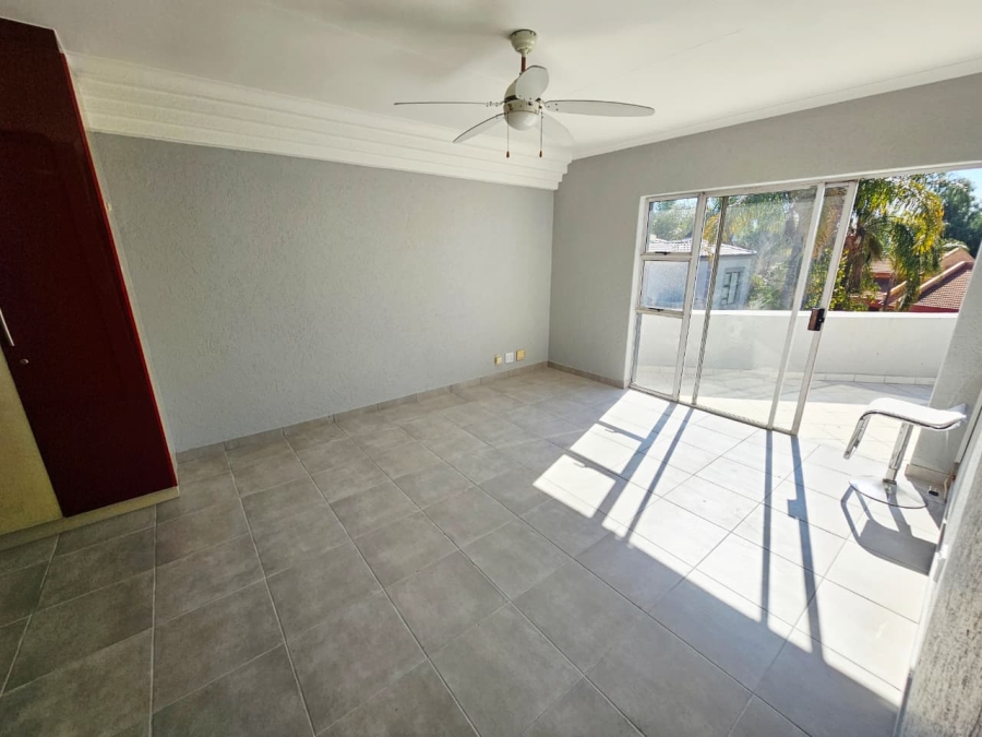 To Let 4 Bedroom Property for Rent in Eldoraigne Gauteng