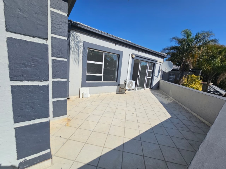To Let 4 Bedroom Property for Rent in Eldoraigne Gauteng