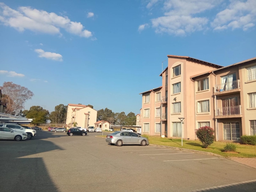 To Let 2 Bedroom Property for Rent in Danie Taljaard Park Gauteng